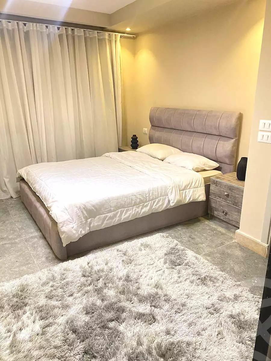 https://aqarmap.com.eg/ar/listing/7226429-for-rent-cairo-el-sheikh-zayed-city-compounds-beverly-hills
