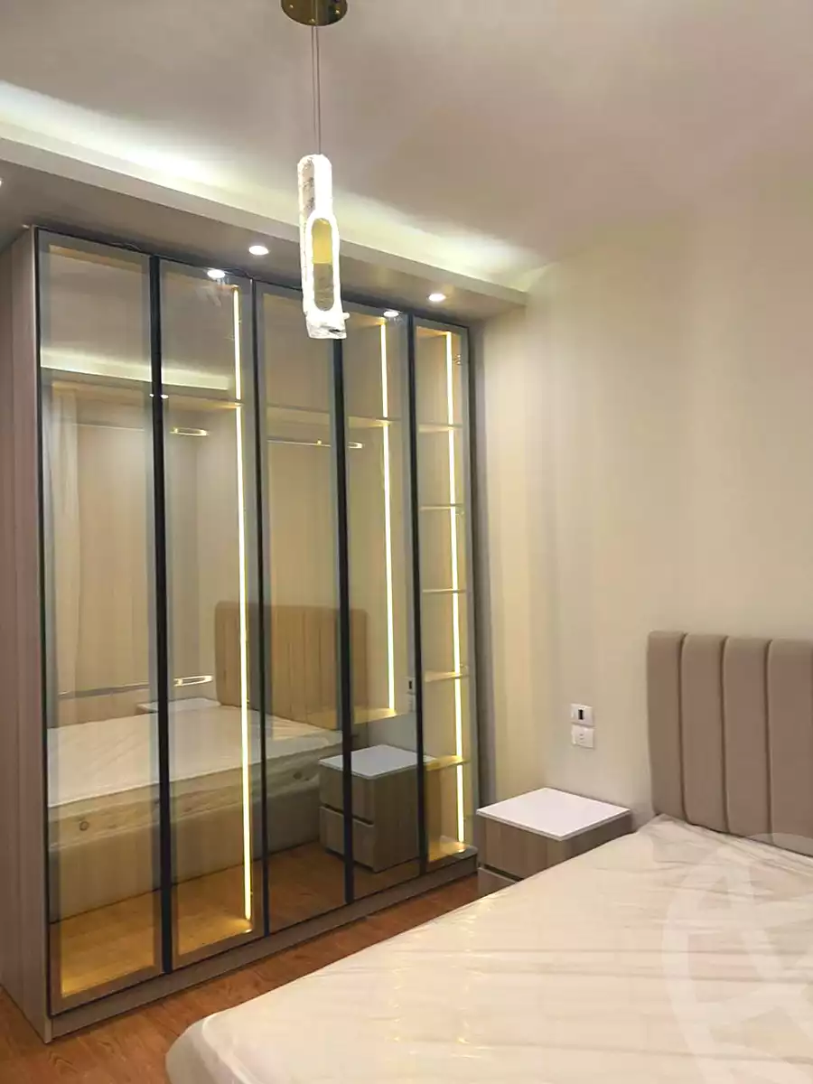 https://aqarmap.com.eg/en/listing/7226632-for-rent-cairo-new-cairo-compounds-hyde-park