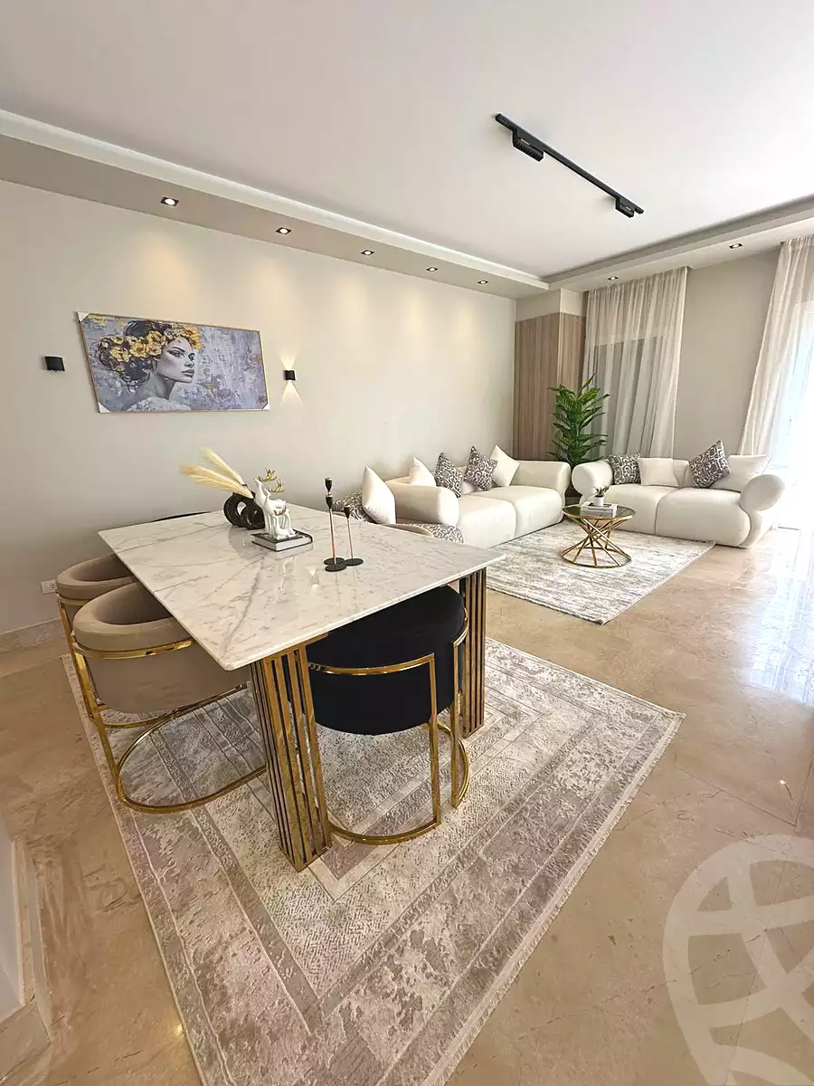 https://aqarmap.com.eg/en/listing/7226632-for-rent-cairo-new-cairo-compounds-hyde-park