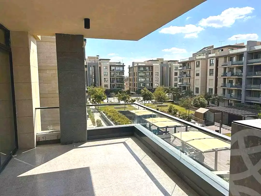https://aqarmap.com.eg/en/listing/7226633-for-sale-cairo-new-cairo-compounds-azad