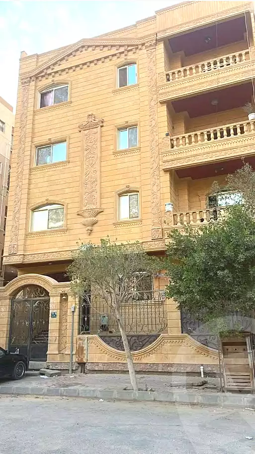 https://aqarmap.com.eg/ar/listing/7226718-for-sale-cairo-15th-of-may-family-housing
