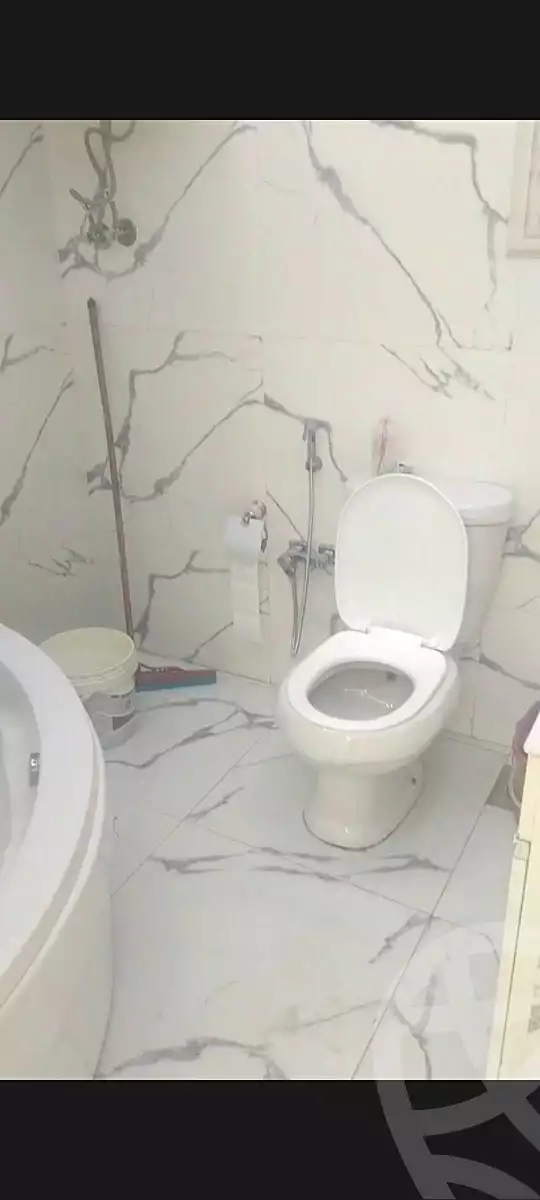 https://aqarmap.com.eg/ar/listing/7227355-for-sale-cairo-ain-shams-yn-shms-lgrby