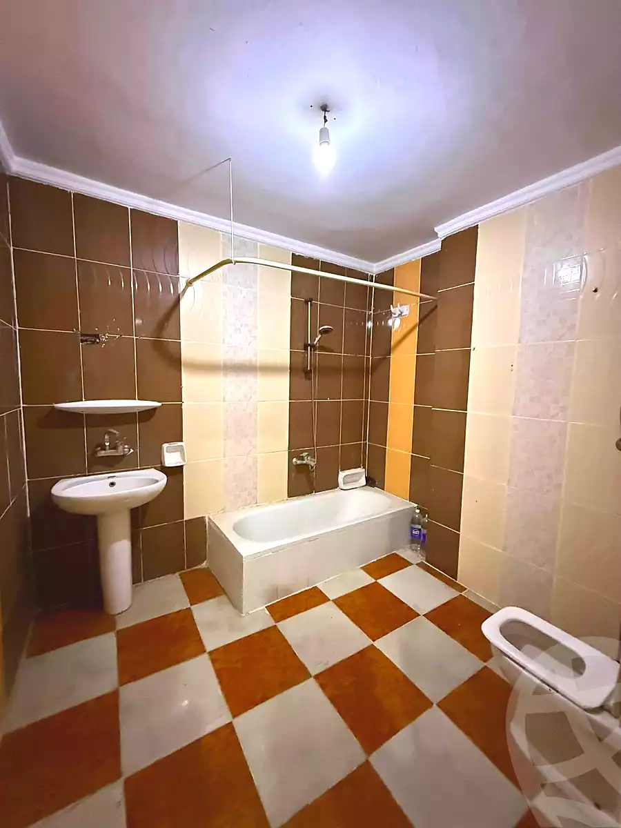 https://aqarmap.com.eg/en/listing/7227372-for-sale-alexandria-el-mandara-shr-jml-bd-lnsr