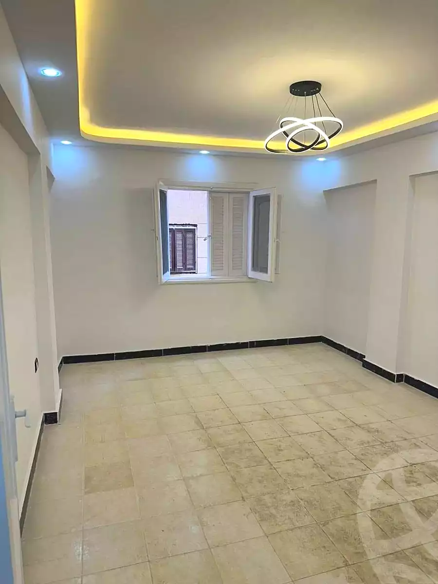 https://aqarmap.com.eg/en/listing/7227441-for-sale-alexandria-al-agamy-el-hanouvel-radwan-st