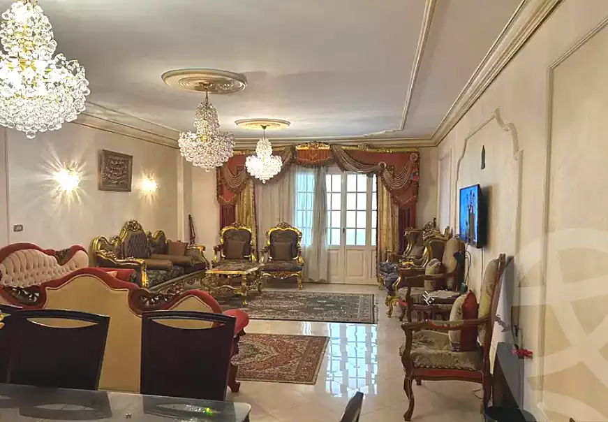https://aqarmap.com.eg/ar/listing/7227532-for-rent-alexandria-lauran