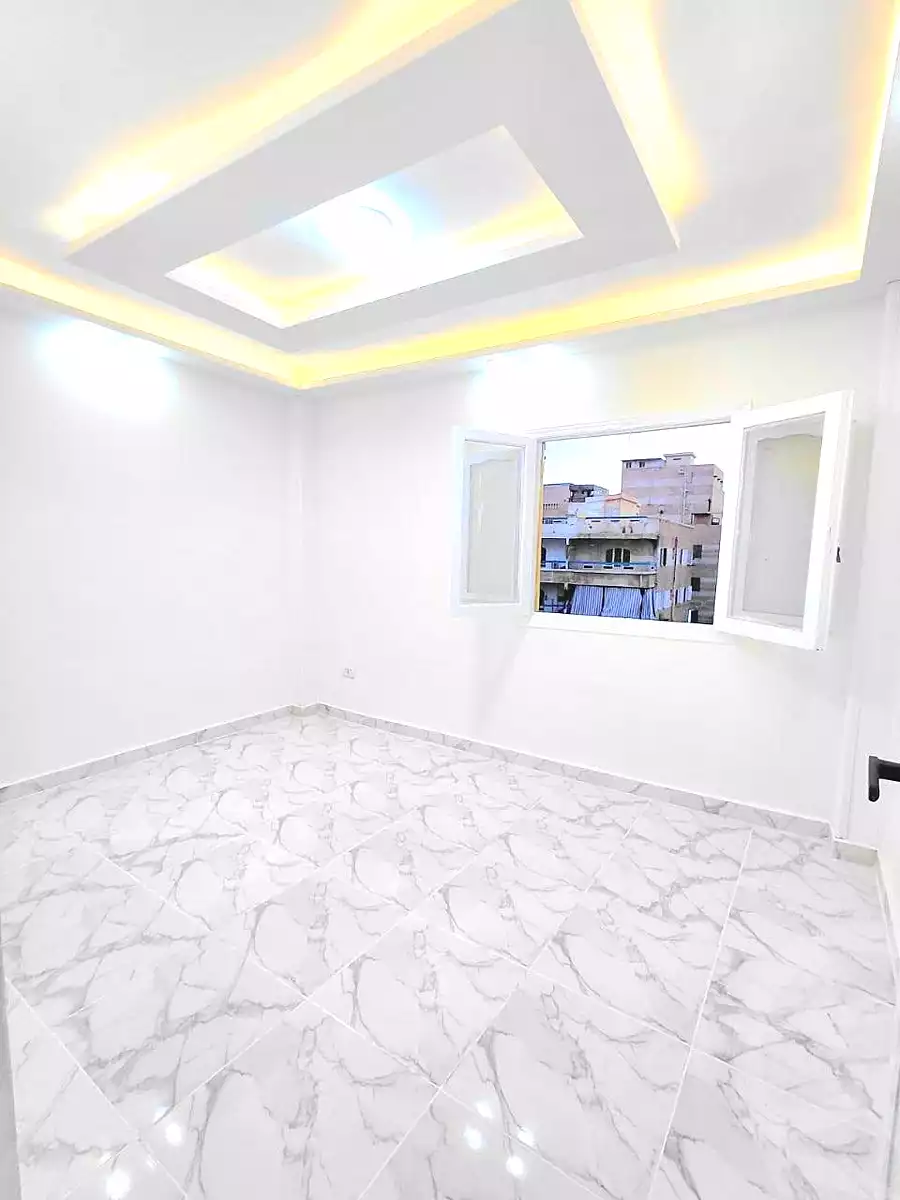 https://aqarmap.com.eg/ar/listing/7227848-for-sale-alexandria-al-agamy-shataa-el-nakheel