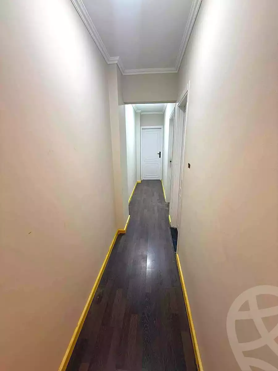 https://aqarmap.com.eg/ar/listing/7228112-for-sale-cairo-helwan-helwan-el-sharkeya-khesro-basha-st