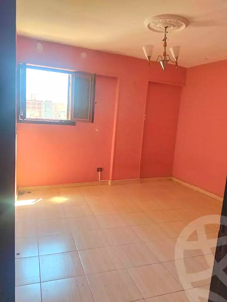 https://aqarmap.com.eg/ar/listing/7228193-for-rent-alexandria-ganaklis