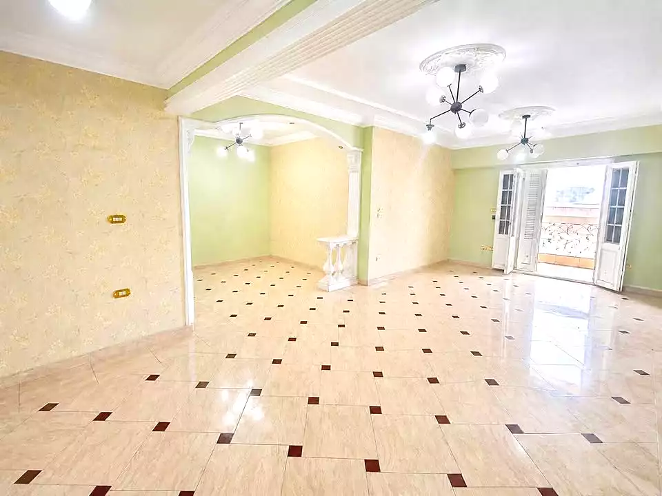 https://aqarmap.com.eg/ar/listing/7228220-for-sale-alexandria-camp-cesar