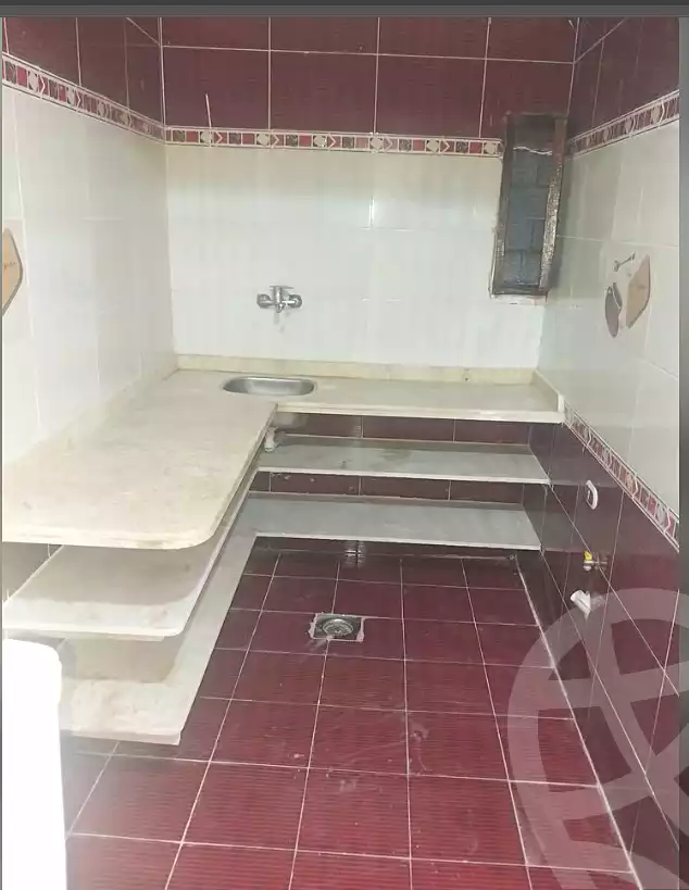 https://aqarmap.com.eg/ar/listing/7228331-for-sale-alexandria-al-agamy-el-hanouvel-el-zahraa-city-st