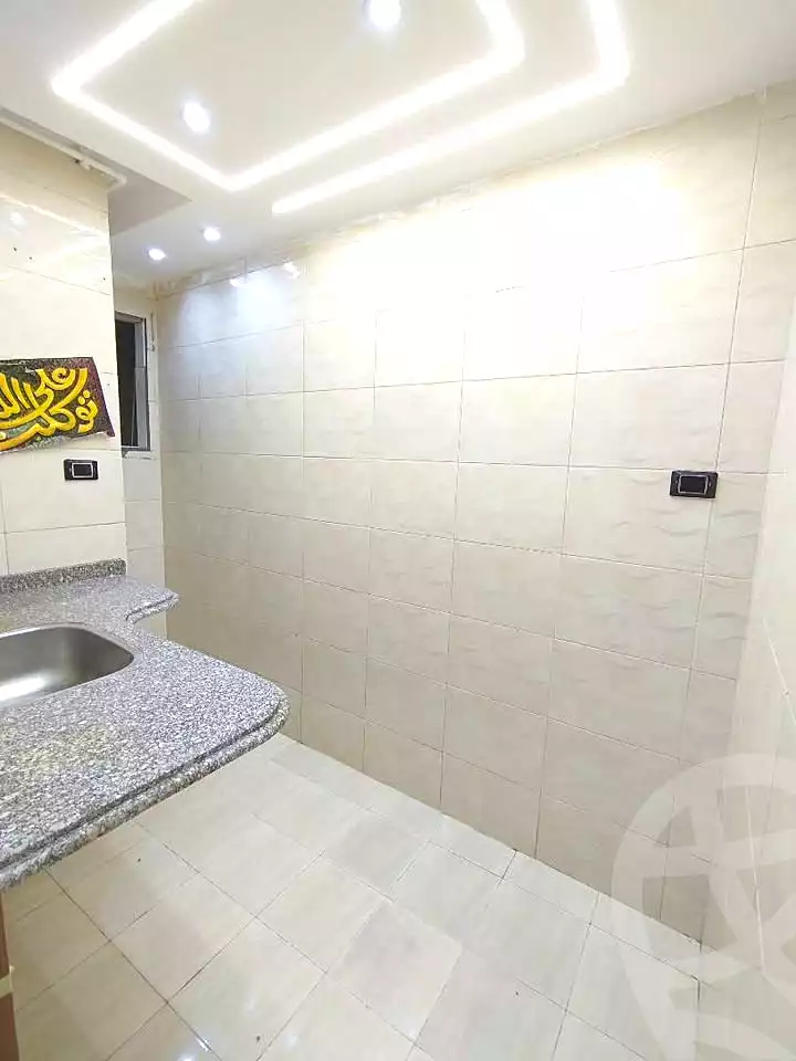 https://aqarmap.com.eg/ar/listing/7228436-for-sale-alexandria-lsywf-el-falki