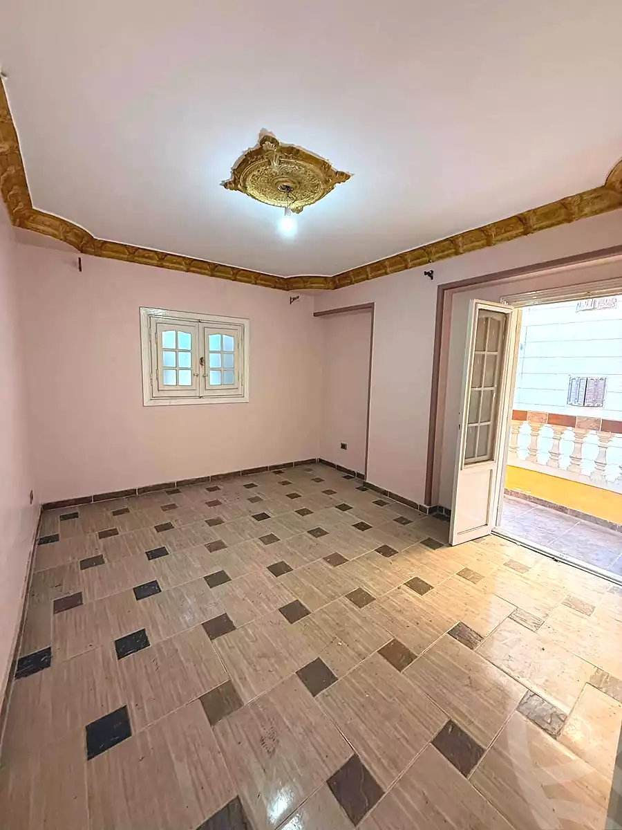 https://aqarmap.com.eg/en/listing/7228464-for-sale-alexandria-el-mandara-shr-jml-bd-lnsr