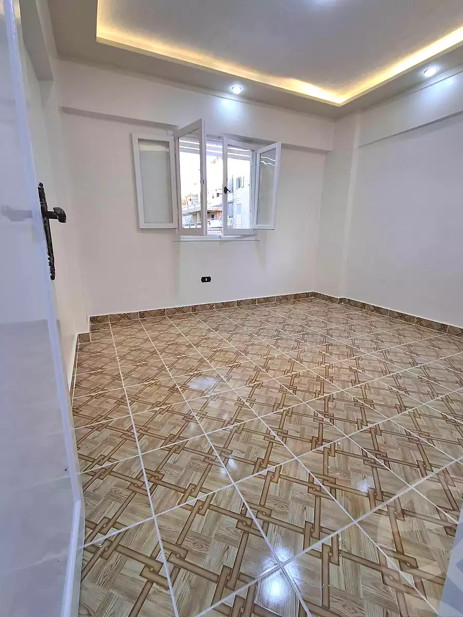 https://aqarmap.com.eg/ar/listing/7228473-for-sale-alexandria-al-agamy-shataa-el-nakheel