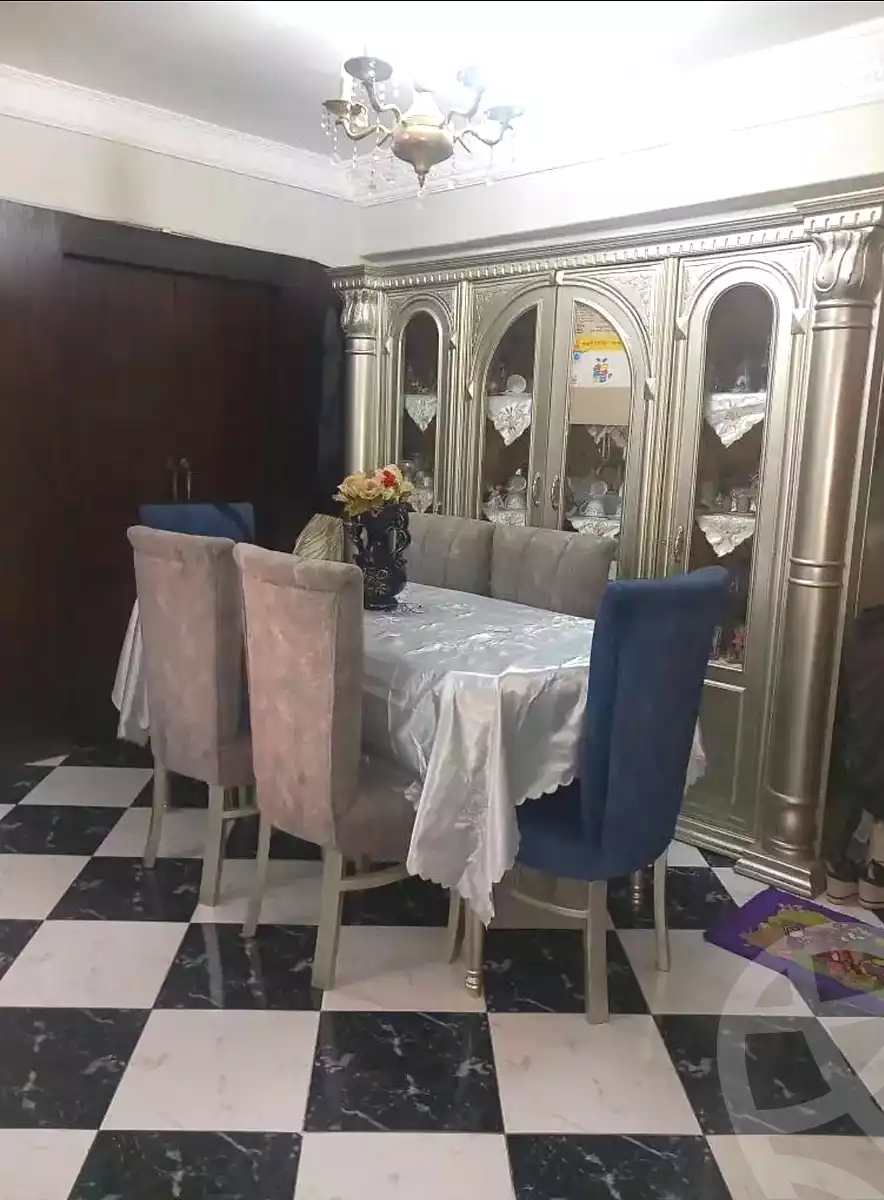 https://aqarmap.com.eg/ar/listing/7228548-for-sale-alexandria-alhadara-new-el-hadra