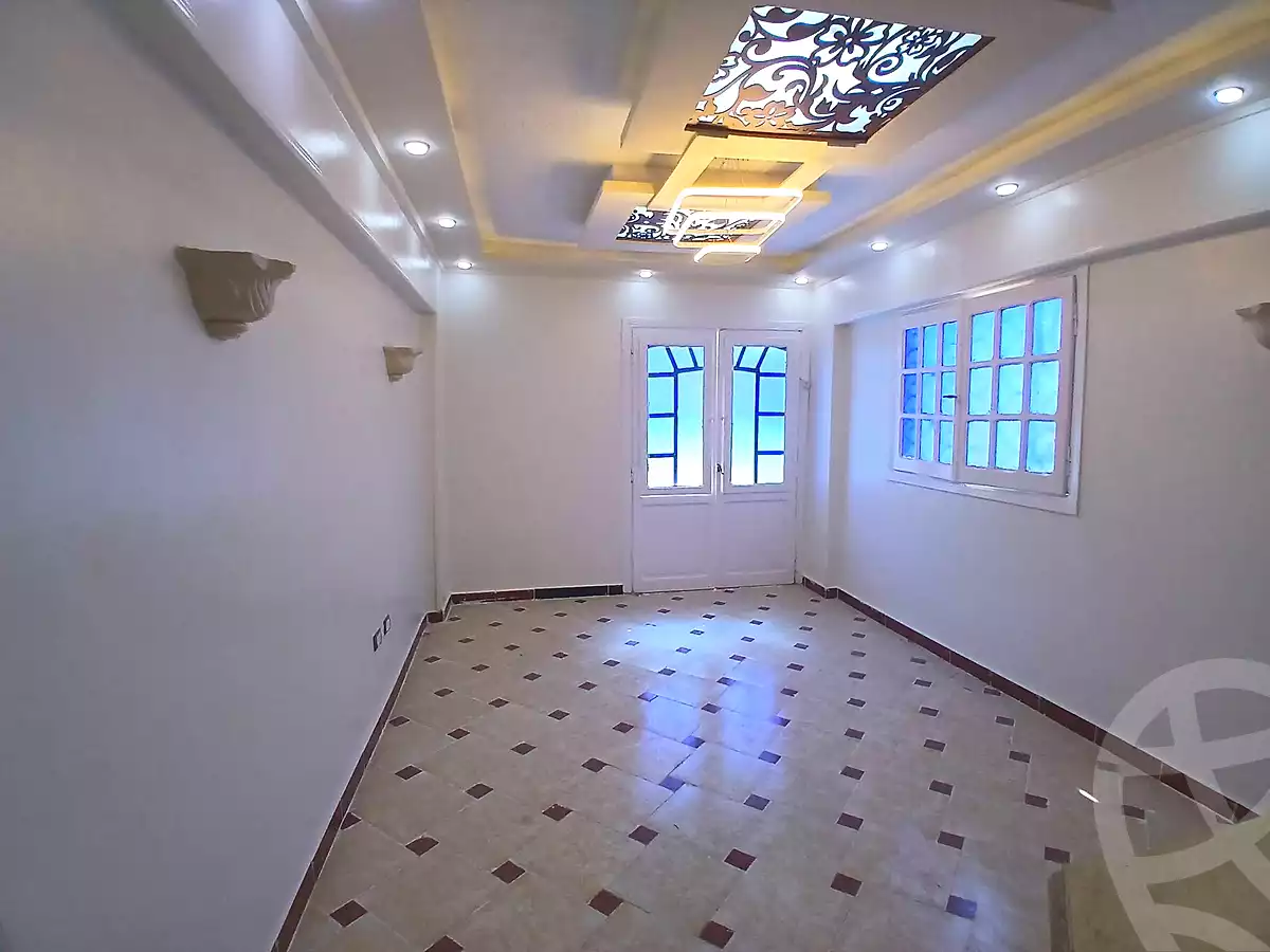 https://aqarmap.com.eg/ar/listing/7228507-for-sale-alexandria-al-agamy-shataa-el-nakheel-no-8-st