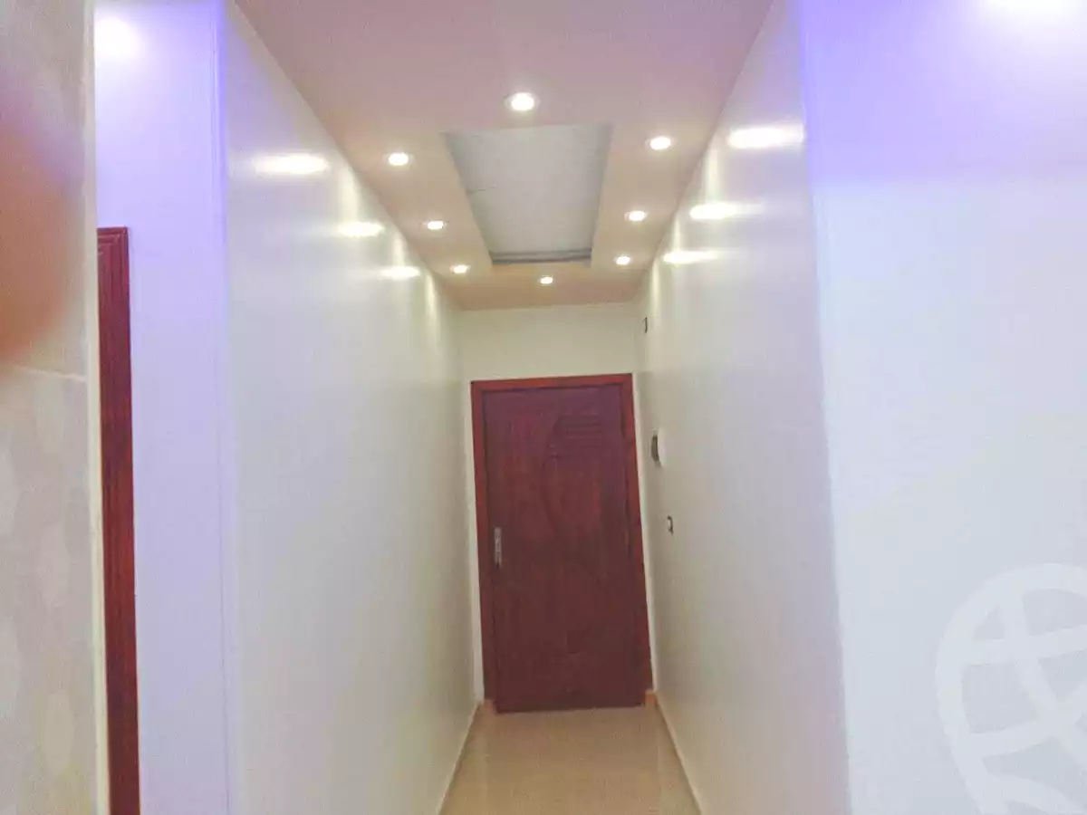 https://aqarmap.com.eg/ar/listing/7228591-for-sale-cairo-helwan-hadayek-helwan-el-eshrein-st
