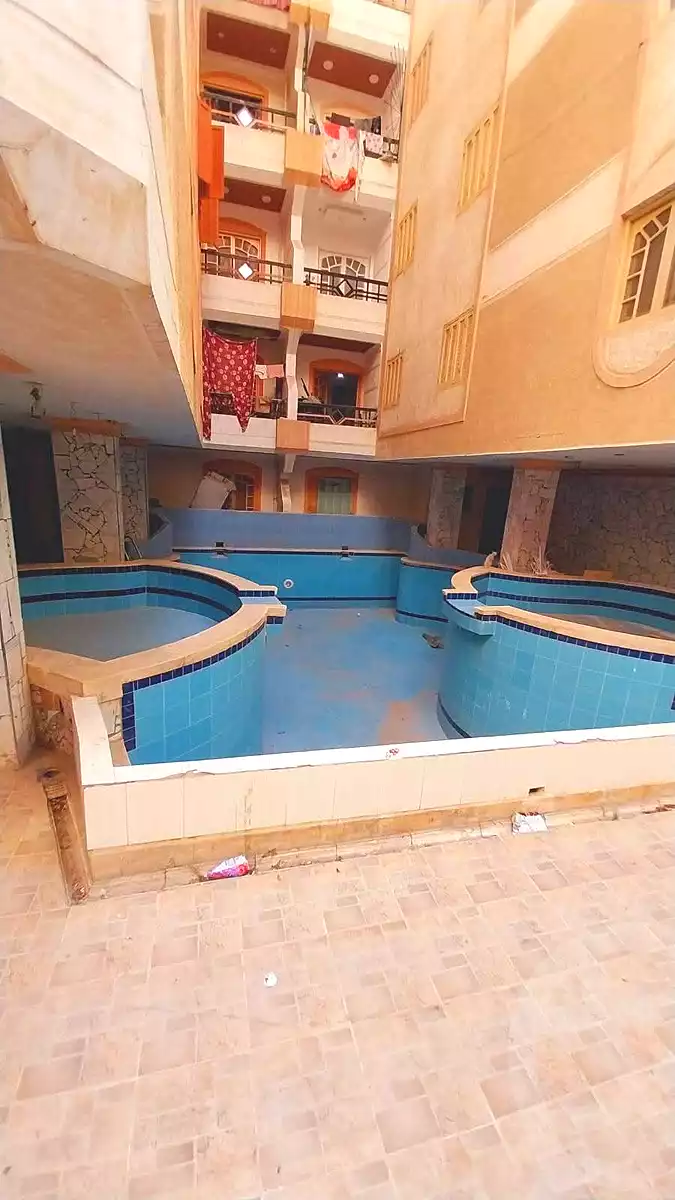 https://aqarmap.com.eg/ar/listing/7228797-for-sale-alexandria-al-agamy-shataa-el-nakheel