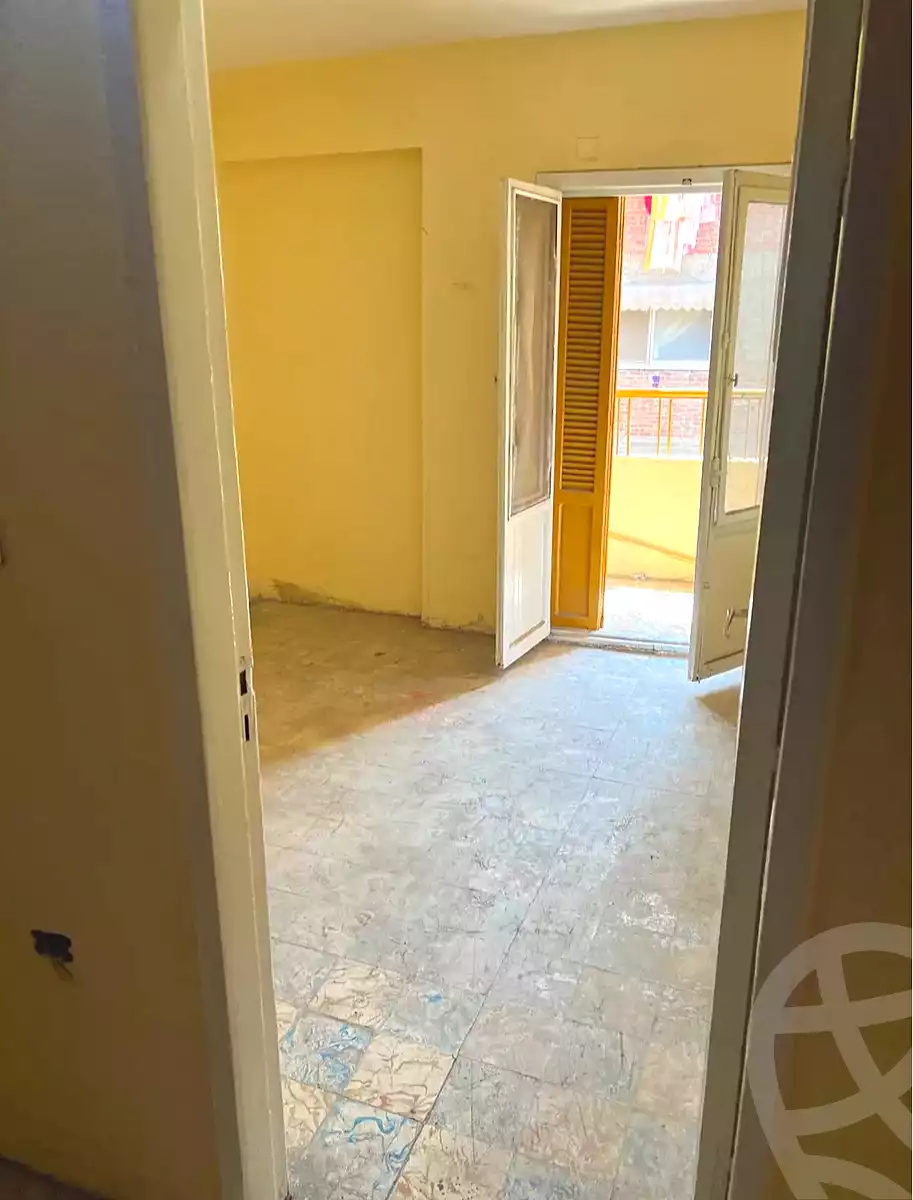 https://aqarmap.com.eg/en/listing/7228809-for-sale-cairo-helwan-hadayek-helwan-gamal-abd-el-nasir