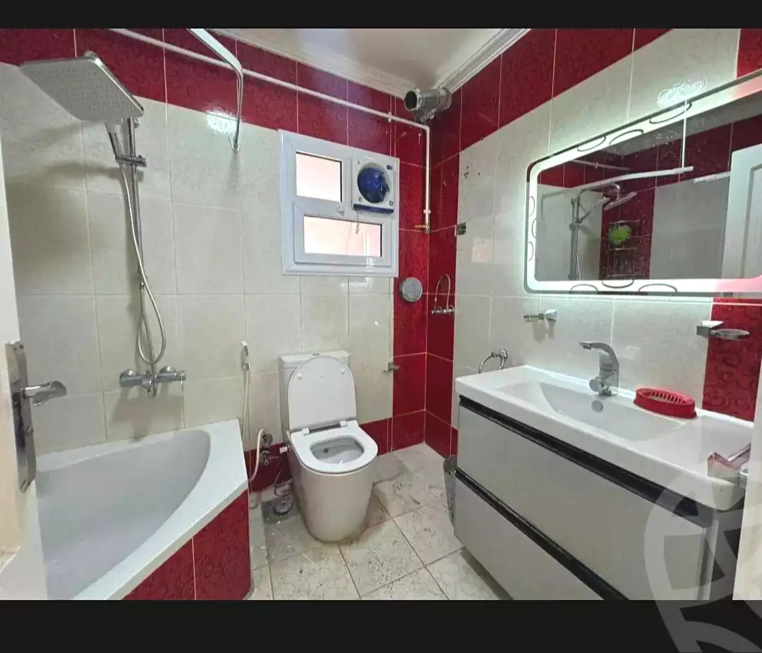 https://aqarmap.com.eg/ar/listing/7229320-for-sale-alexandria-miami-el-sebaey-st