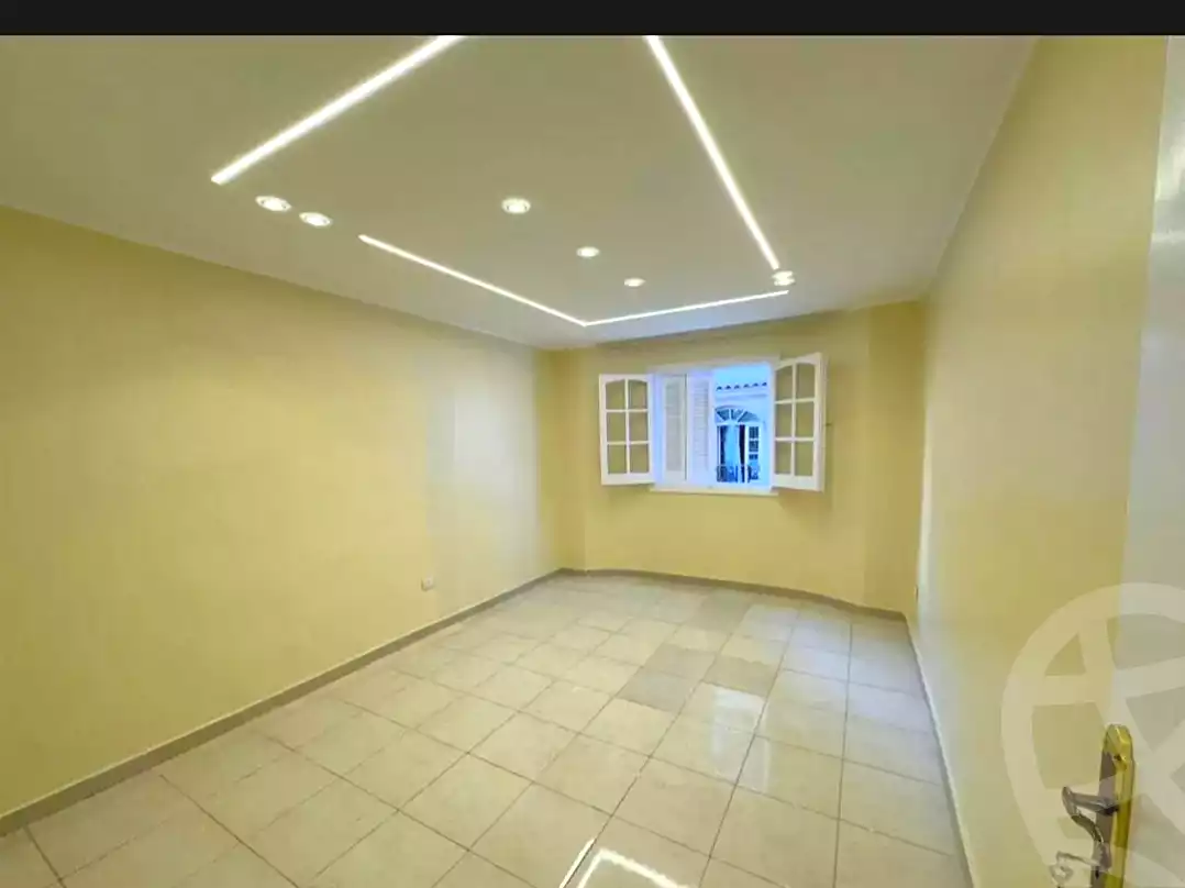 https://aqarmap.com.eg/en/listing/7229346-for-sale-alexandria-miami-45-street
