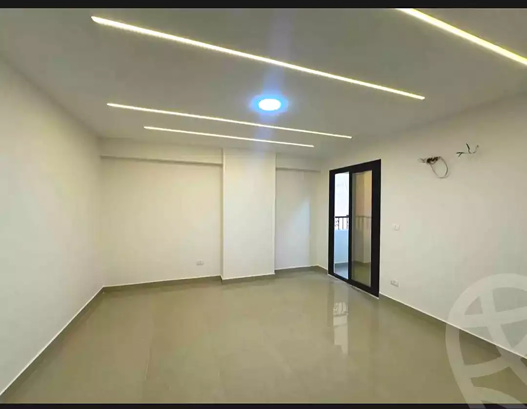 https://aqarmap.com.eg/ar/listing/7229413-for-sale-alexandria-miami-mahmoud-el-isawy-st