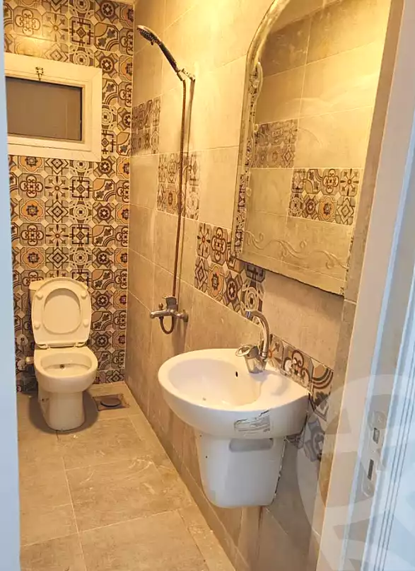 https://aqarmap.com.eg/ar/listing/7229479-for-rent-alexandria-el-montazah