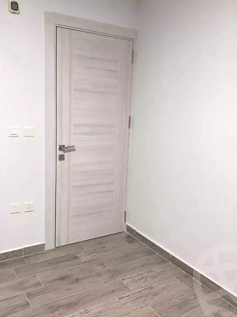 https://aqarmap.com.eg/ar/listing/7229513-for-sale-cairo-helwan-helwan-el-sharkeya-omar-ibn-abd-el-aziz-st