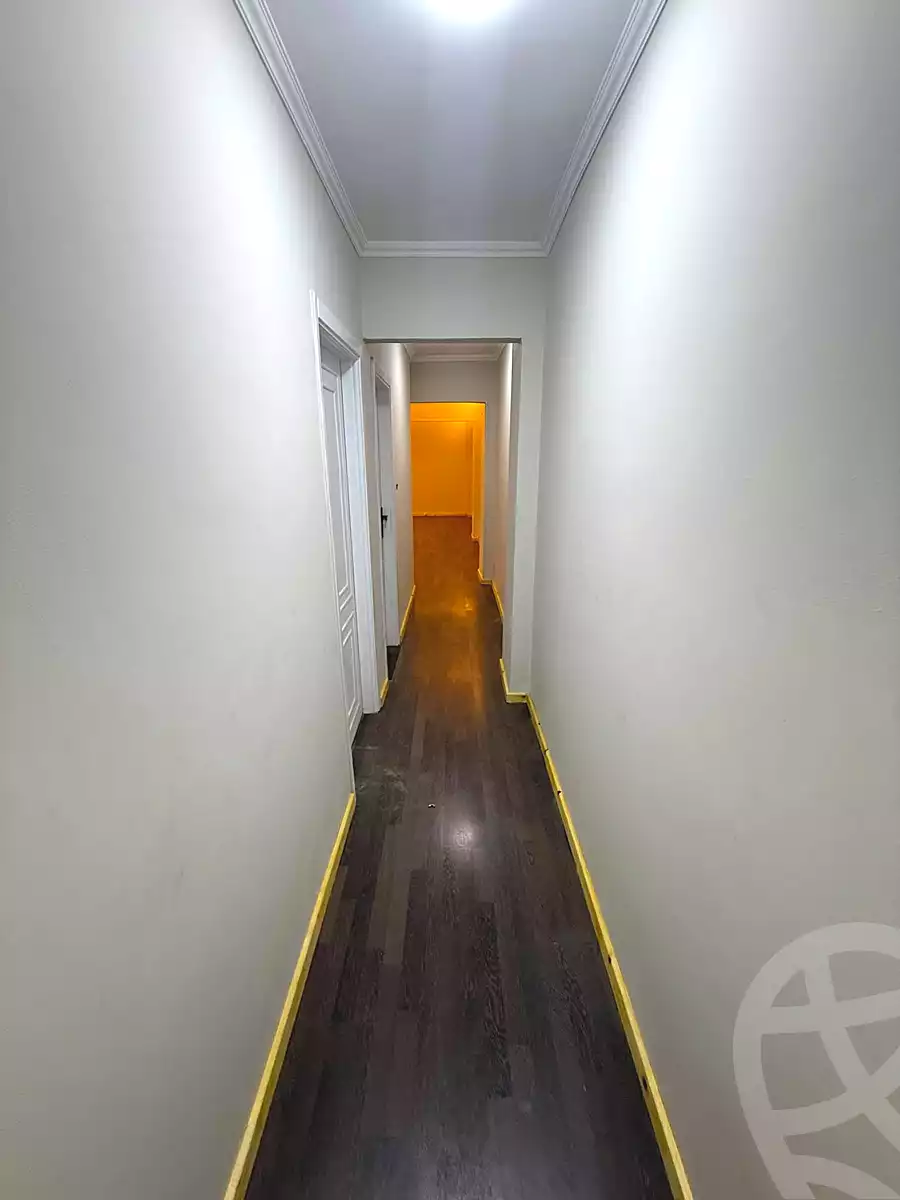 https://aqarmap.com.eg/en/listing/7229542-for-sale-cairo-helwan-azam-mosque-st