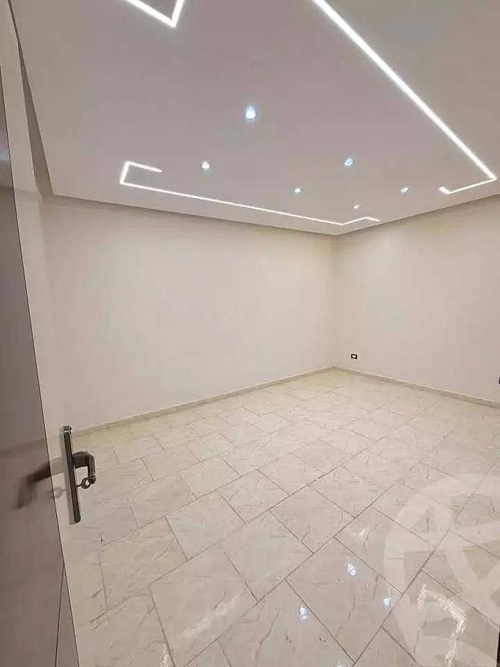 https://aqarmap.com.eg/en/listing/7229555-for-sale-alexandria-lsywf-el-falki