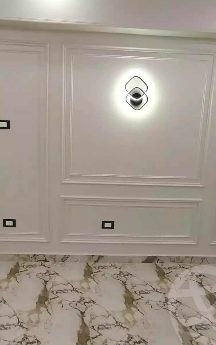 https://aqarmap.com.eg/ar/listing/7229966-for-sale-alexandria-al-agamy-el-hanouvel-el-kholafaa-el-rashdeen-st