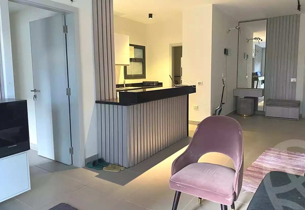 https://aqarmap.com.eg/en/listing/7162796-for-sale-cairo-el-shorouk-compounds-al-burouj-compound-imkan