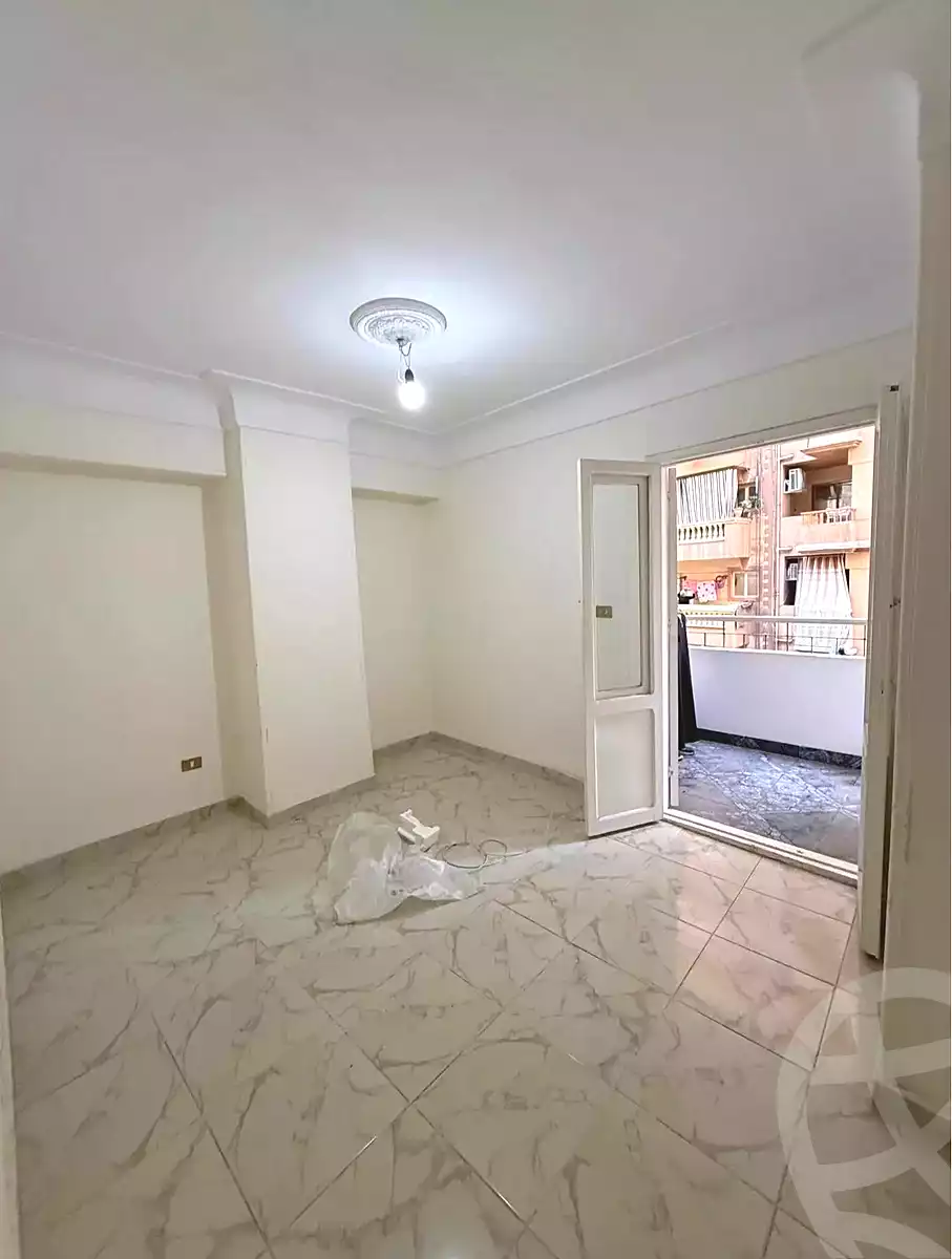 https://aqarmap.com.eg/en/listing/7230048-for-sale-alexandria-sydy-bshr-sydy-bshr-bhry-abd-el-salam-aref-st