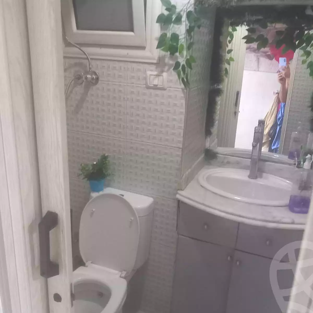 https://aqarmap.com.eg/ar/listing/7230094-for-sale-alexandria-sydy-bshr-sydy-bshr-bhry-shr-mhmwd-l-yswy