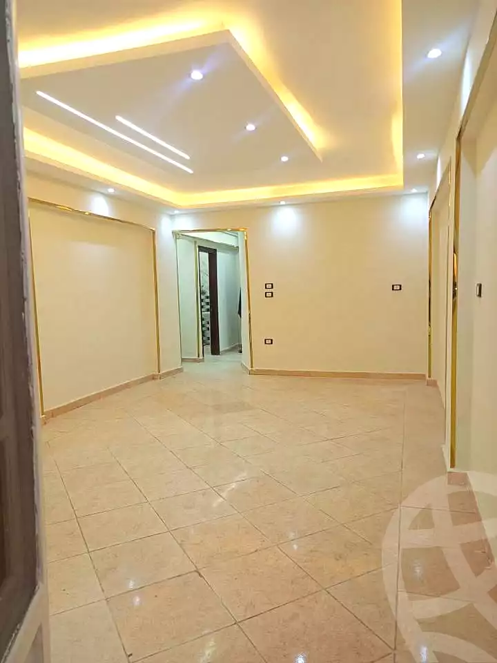 https://aqarmap.com.eg/en/listing/7230206-for-sale-alexandria-al-agamy-el-hanouvel-radwan-st
