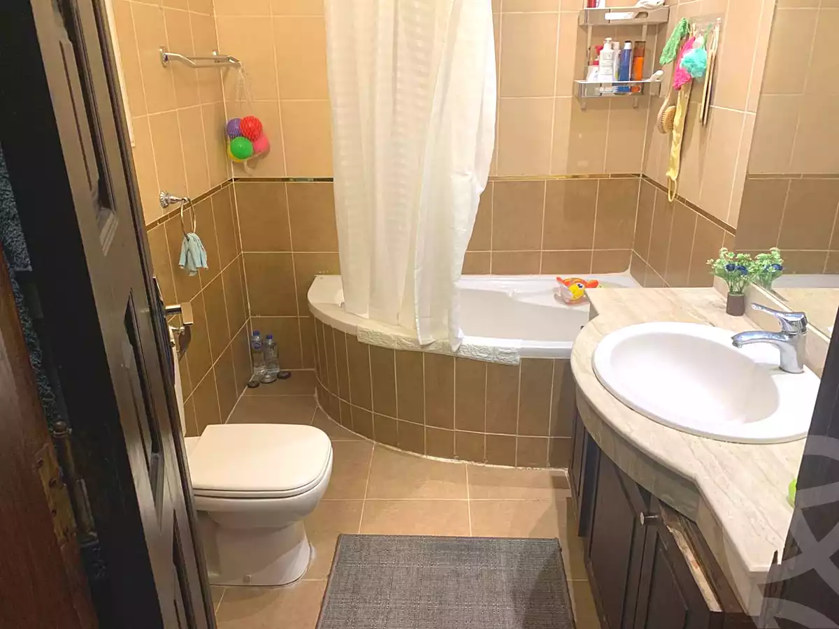 https://aqarmap.com.eg/ar/listing/7230319-for-sale-cairo-new-cairo-el-banafsg-el-banafsag-omarat-al-gabri-st