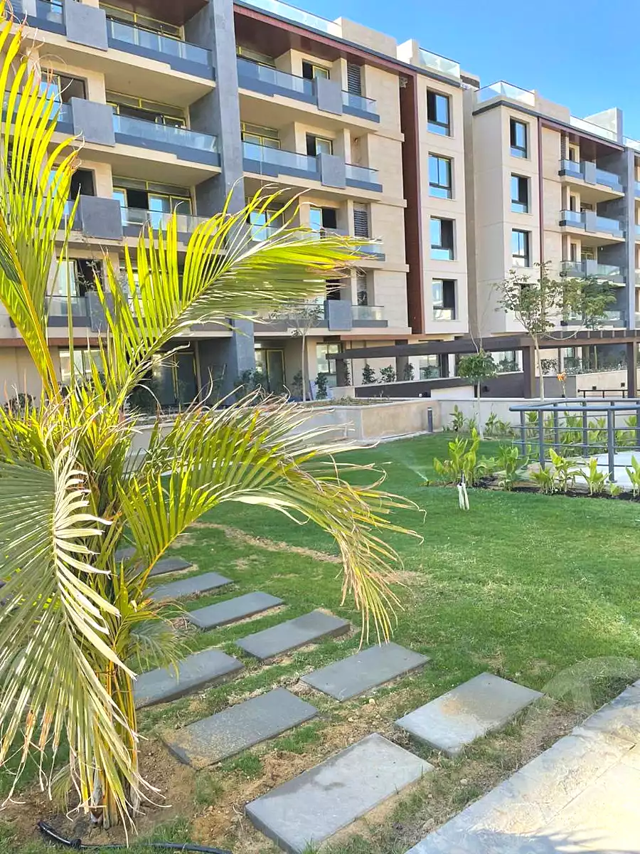 https://aqarmap.com.eg/ar/listing/7230485-for-sale-cairo-new-cairo-compounds-zyd-yst