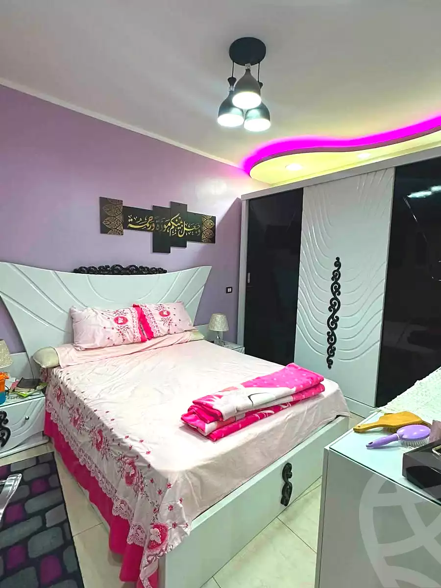 https://aqarmap.com.eg/en/listing/7230503-for-sale-cairo-el-haram-shareaa-khatem-el-morsalen