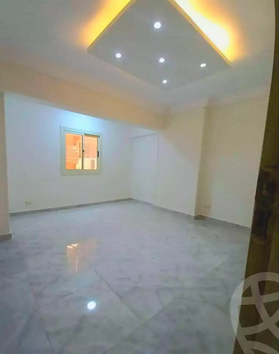https://aqarmap.com.eg/ar/listing/7230507-for-sale-alexandria-sydy-bshr-sydy-bshr-bhry-shr-mhmd-njyb