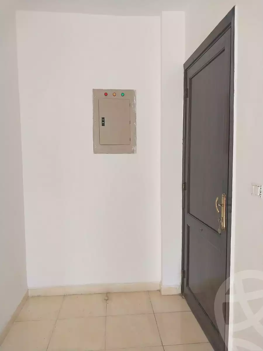 https://aqarmap.com.eg/ar/listing/7230369-for-sale-cairo-new-cairo-madinaty-eleventh-zone-buildings-group-114