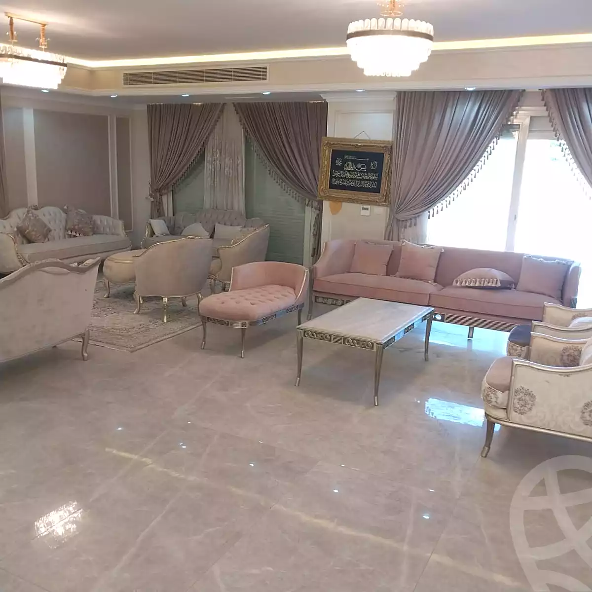 https://aqarmap.com.eg/ar/listing/7230591-for-rent-cairo-new-cairo-compounds-byljyw