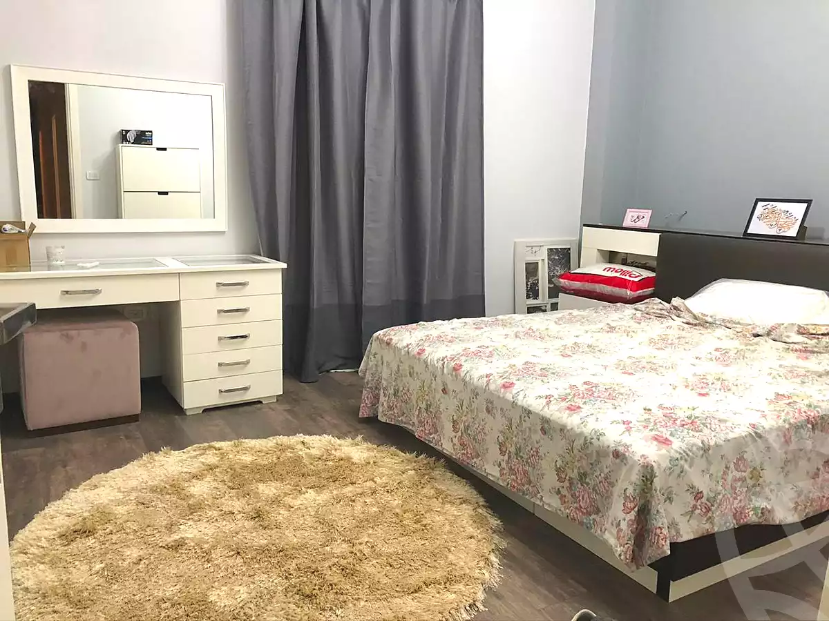 https://aqarmap.com.eg/en/listing/7230637-for-sale-cairo-new-cairo-compounds-kmbwnd-ldf-lwtny
