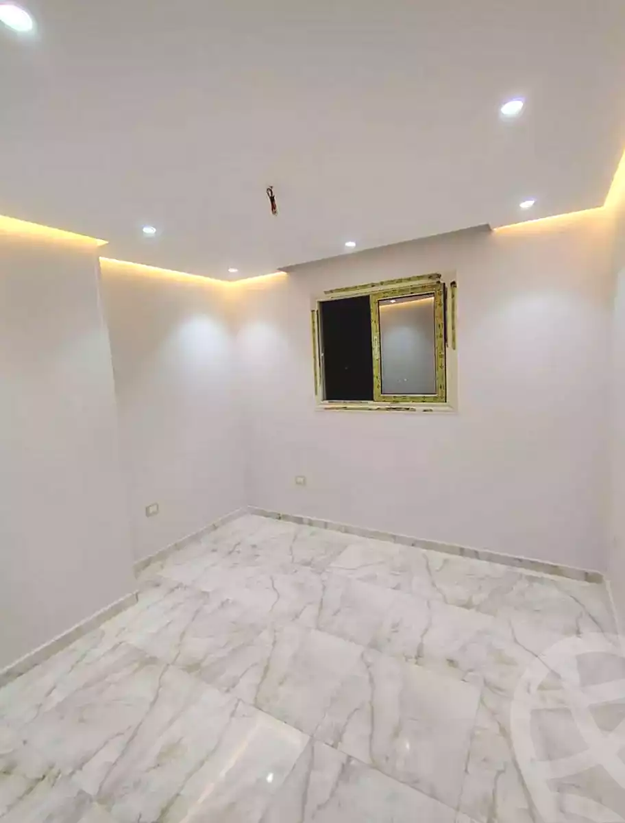 https://aqarmap.com.eg/en/listing/7229722-for-rent-alexandria-moharram-bey