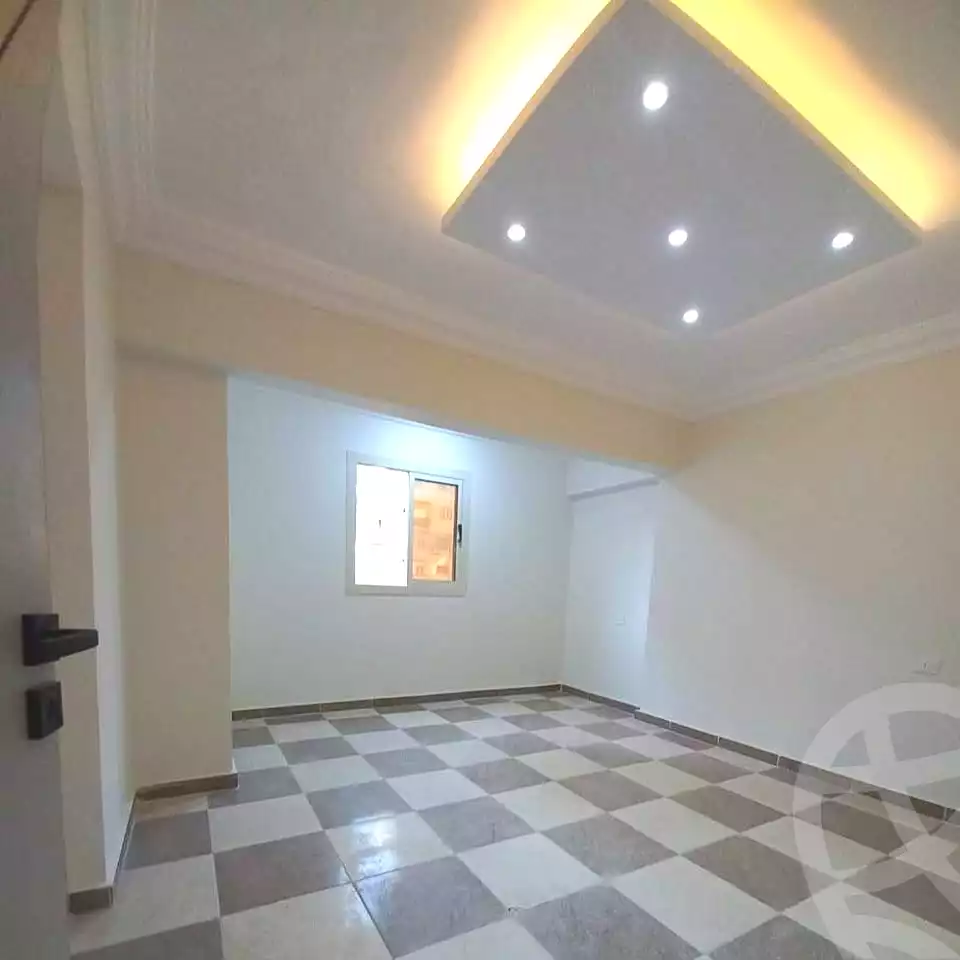 https://aqarmap.com.eg/ar/listing/7230822-for-sale-alexandria-sydy-bshr-sydy-bshr-bhry-shr-mhmd-njyb
