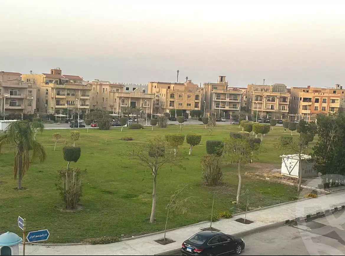 https://aqarmap.com.eg/ar/listing/7230922-for-sale-cairo-new-cairo-ganob-el-akadamiya-south-academy-o-el-sheikh-mostafa-ismael-st