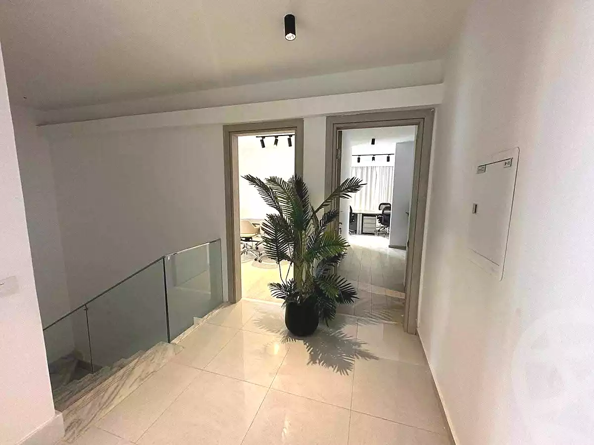 https://aqarmap.com.eg/ar/listing/7231340-for-sale-cairo-el-shorouk-compounds-al-burouj-compound-imkan