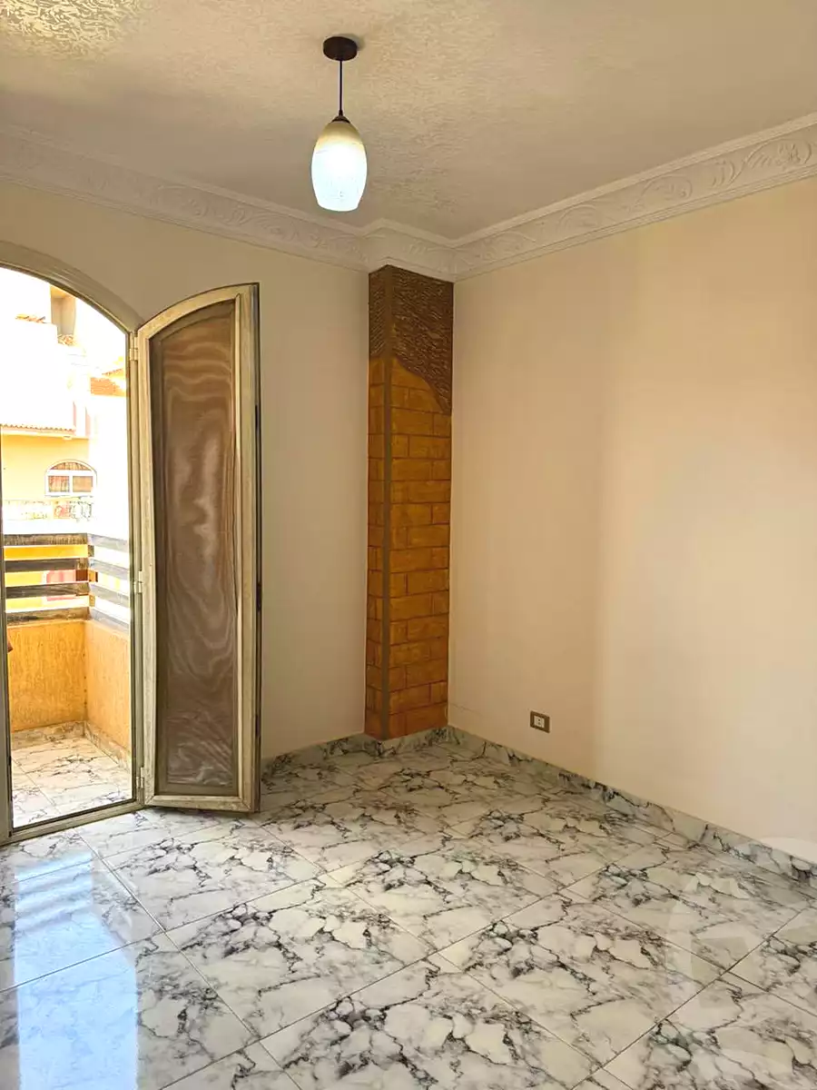 https://aqarmap.com.eg/ar/listing/7231797-for-sale-cairo-6th-of-october-el-ahyaa-neighborhood-3rd-al-hay-al-thalith-st