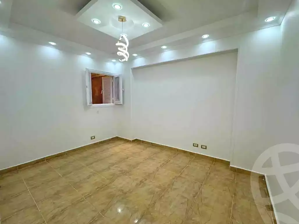 https://aqarmap.com.eg/ar/listing/7229700-for-sale-alexandria-sydy-bshr-sydy-bshr-bhry-shr-mhmwd-l-yswy