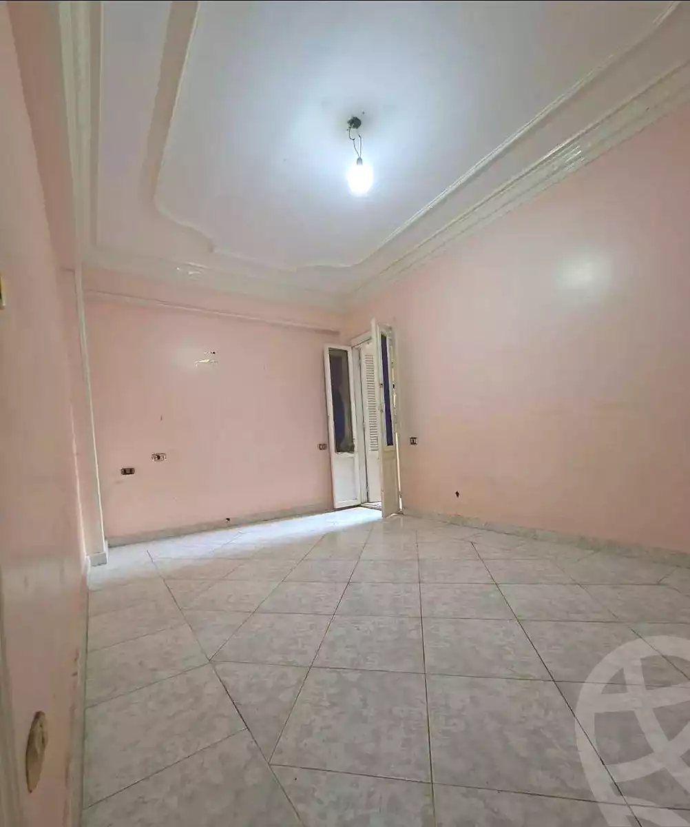 https://aqarmap.com.eg/en/listing/7233037-for-rent-alexandria-el-mandara-alex-el-mandara-bahri-sidi-kamal-st
