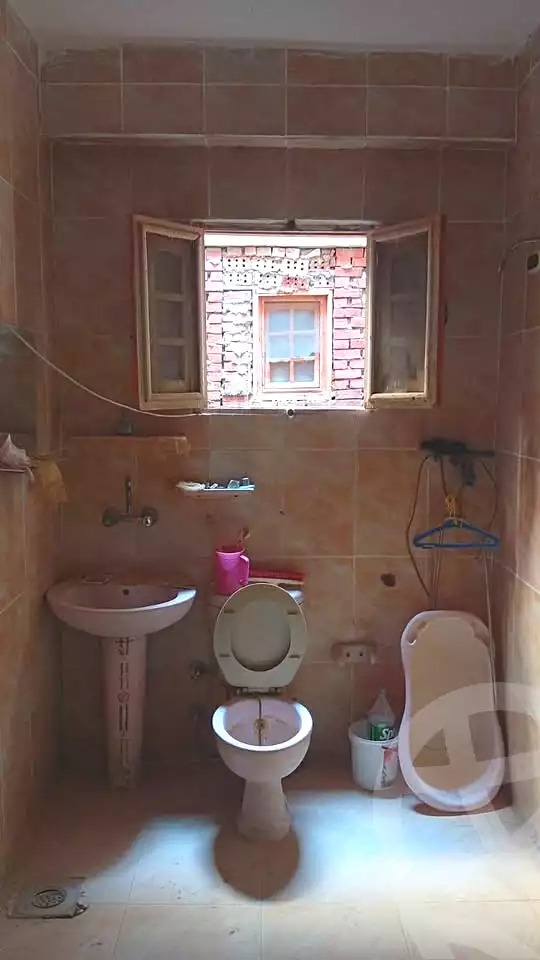 https://aqarmap.com.eg/ar/listing/7233041-for-sale-alexandria-al-agamy-bw-ywsf
