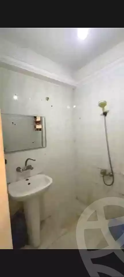https://aqarmap.com.eg/en/listing/7233043-for-sale-alexandria-al-agamy-lbytsh-el-hanafeya-st